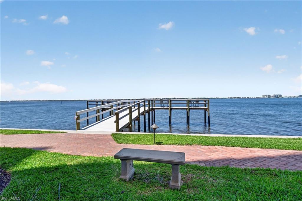 POINTE ROYALE - Residential Lease