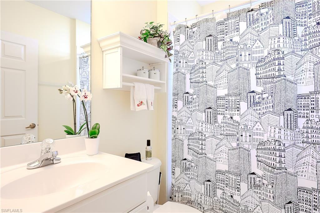 TURTLE BAY - Residential