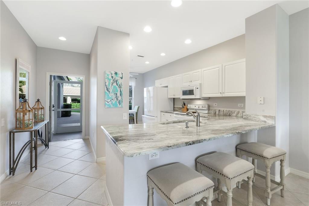 VANDERBILT COUNTRY CLUB - Residential