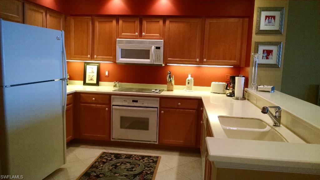 GRANDE ISLE I - Residential