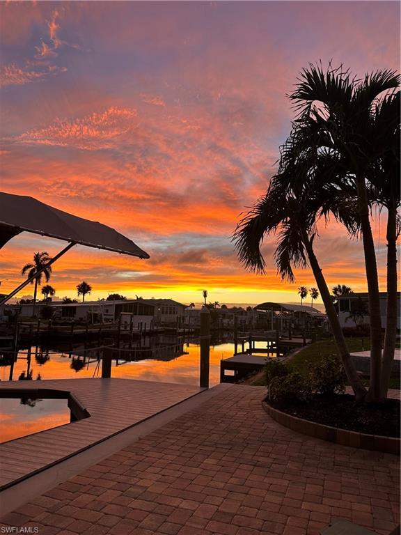 BAYSIDE ESTATES - Residential