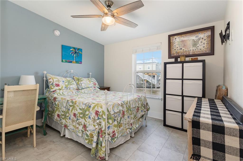 BAYSIDE ESTATES - Residential