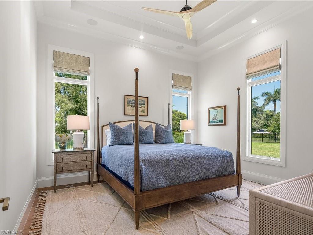 PINE RIDGE - Residential