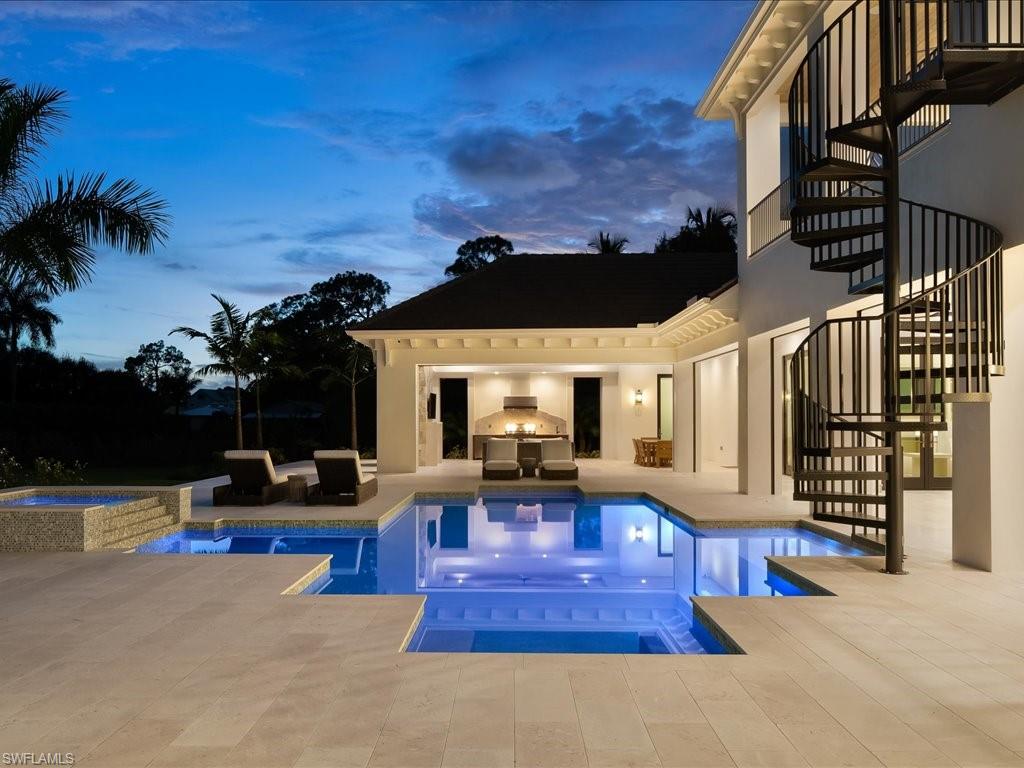 PINE RIDGE - Residential