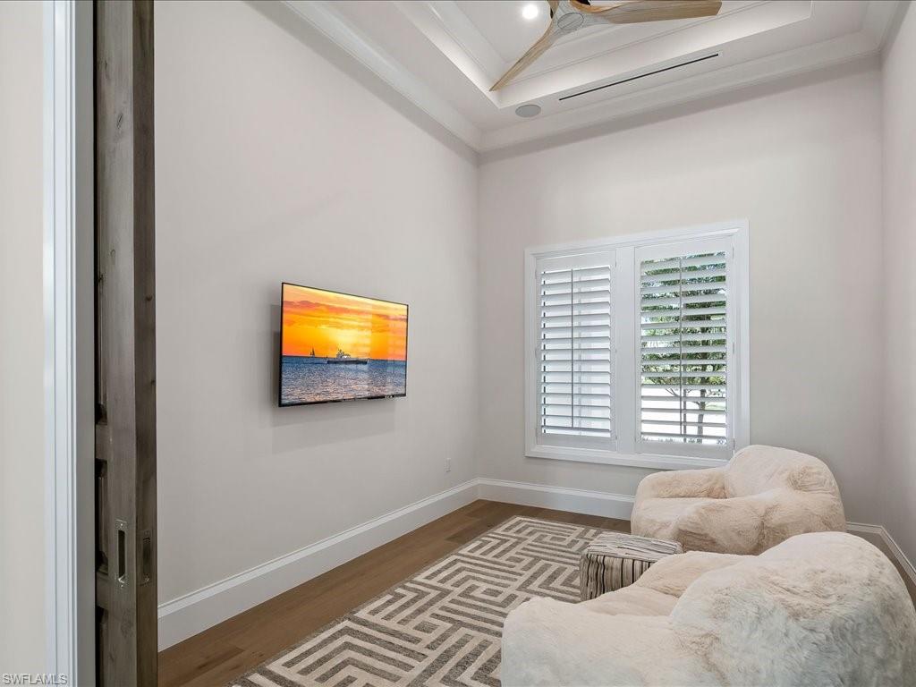 PINE RIDGE - Residential