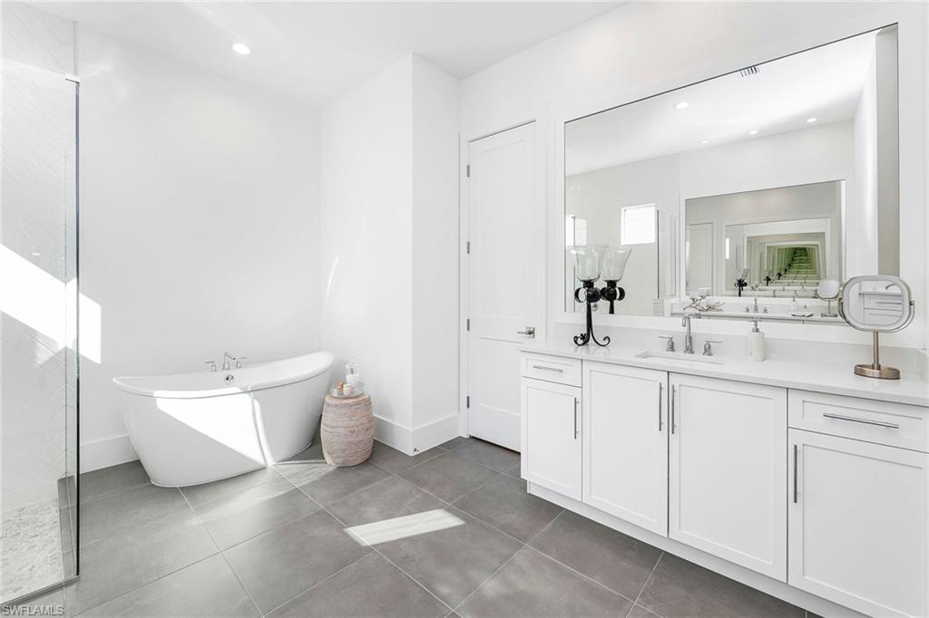 BIMINI ISLE - Residential