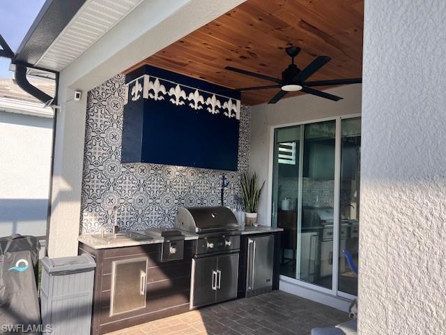 DEL WEBB OAK CREEK - Residential Lease