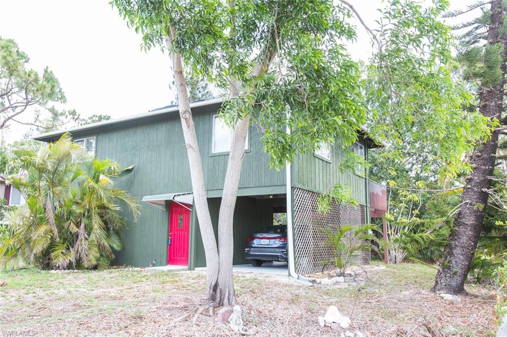 SAN CARLOS PARK - Residential