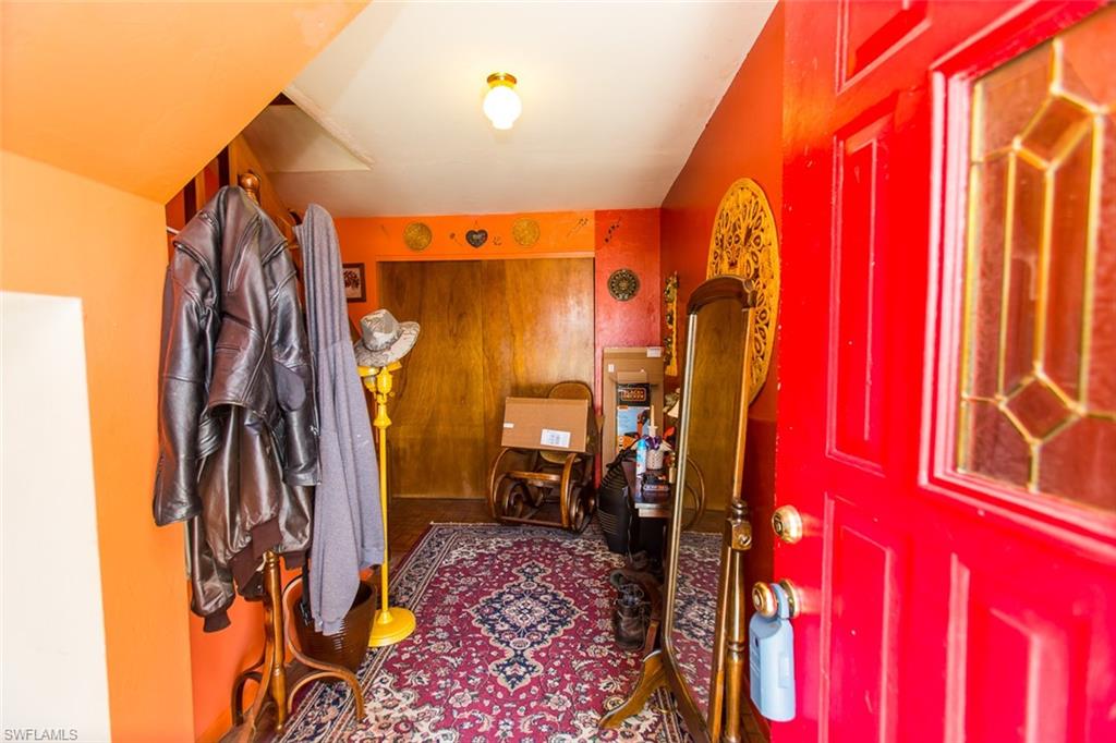 SAN CARLOS PARK - Residential