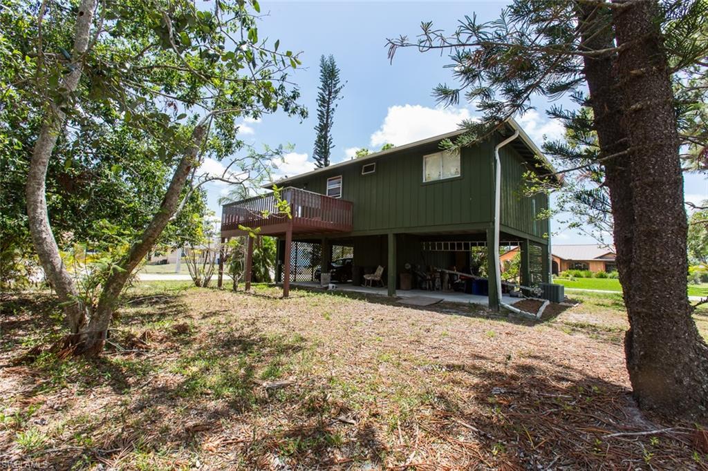 SAN CARLOS PARK - Residential