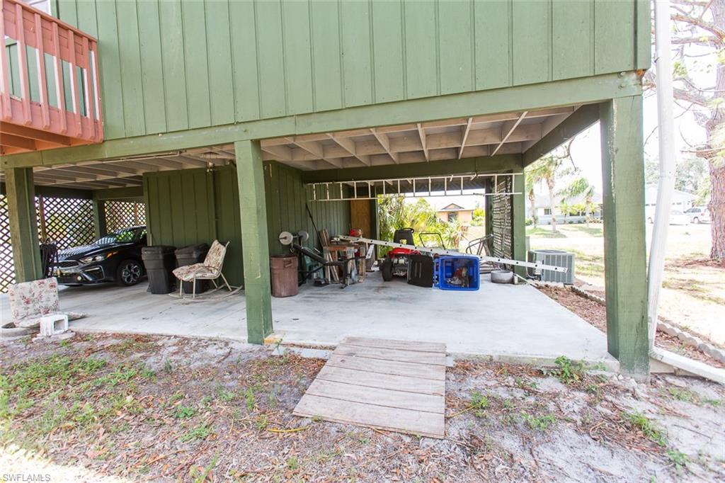 SAN CARLOS PARK - Residential