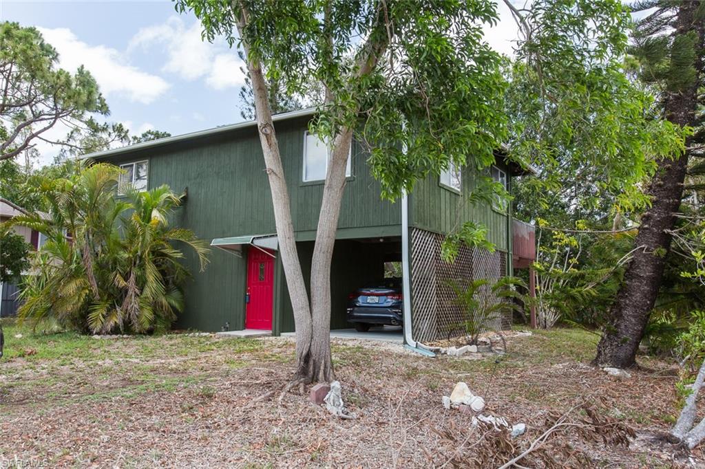 SAN CARLOS PARK - Residential