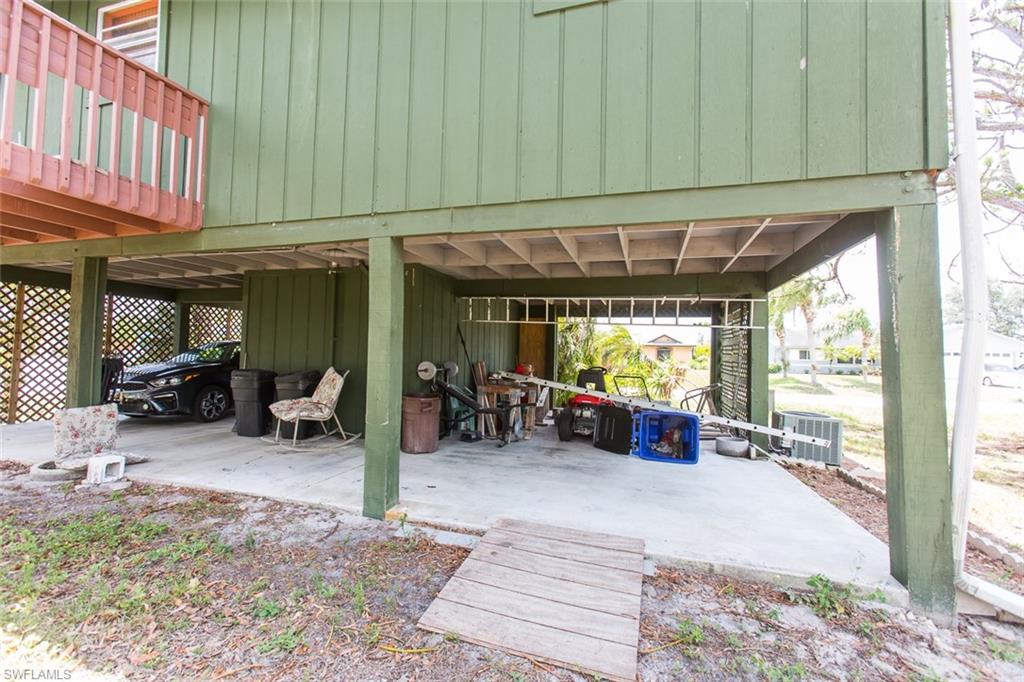 SAN CARLOS PARK - Residential