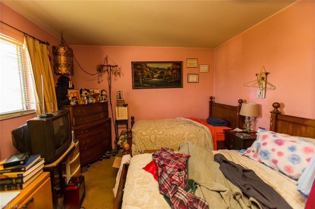 SAN CARLOS PARK - Residential