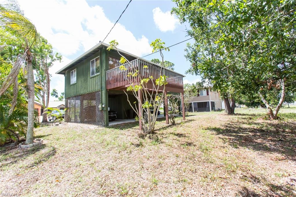 SAN CARLOS PARK - Residential