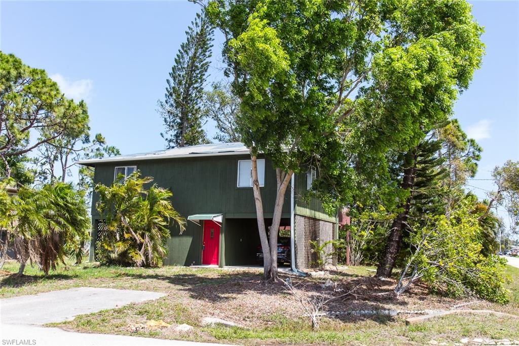 SAN CARLOS PARK - Residential