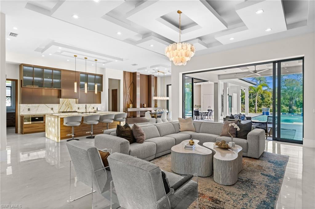 OAKES ESTATES - Residential