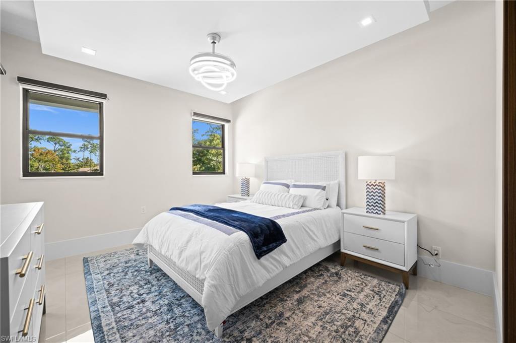 OAKES ESTATES - Residential