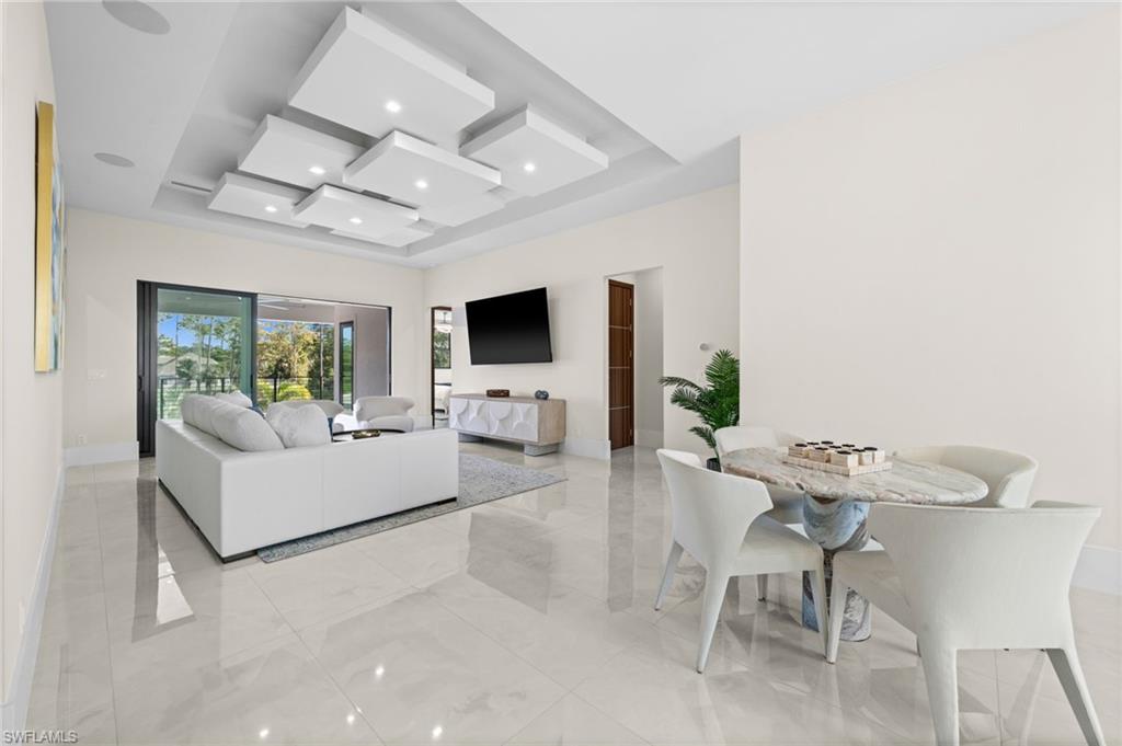 OAKES ESTATES - Residential