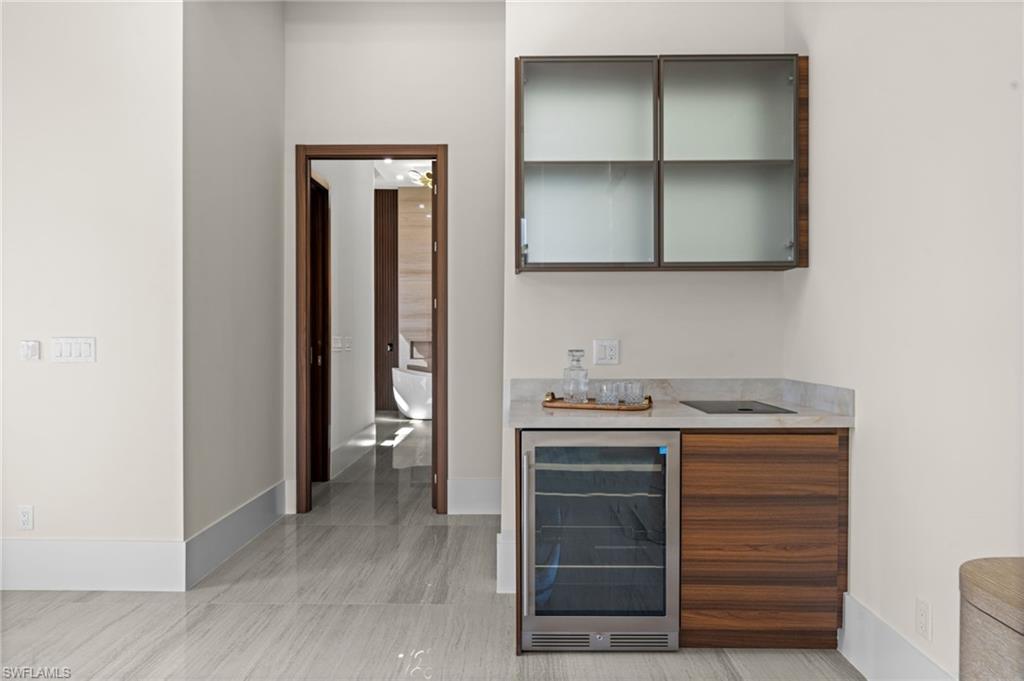 OAKES ESTATES - Residential