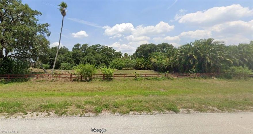 Discover an exceptional opportunity to own 9.62 acres of fertile agricultural land in the heart of La Belle, Florida. This expansive parcel is adorned with mature, majestic Queen Palms, Washingtonia Palms, and Canary Palms, offering both aesthetic appeal and potential for commercial or personal use. Ideal for farming, nursery operations, or a private retreat, this property boasts a serene rural setting with easy access to County Rd 731. Zoned for agricultural use, it’s a blank canvas for your vision—whether cultivating crops, expanding a palm nursery, or creating a unique homestead. Don’t miss this rare chance to invest in Florida’s growing agricultural market!