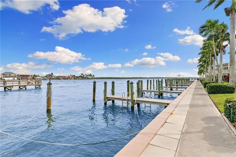 A home in MARCO ISLAND