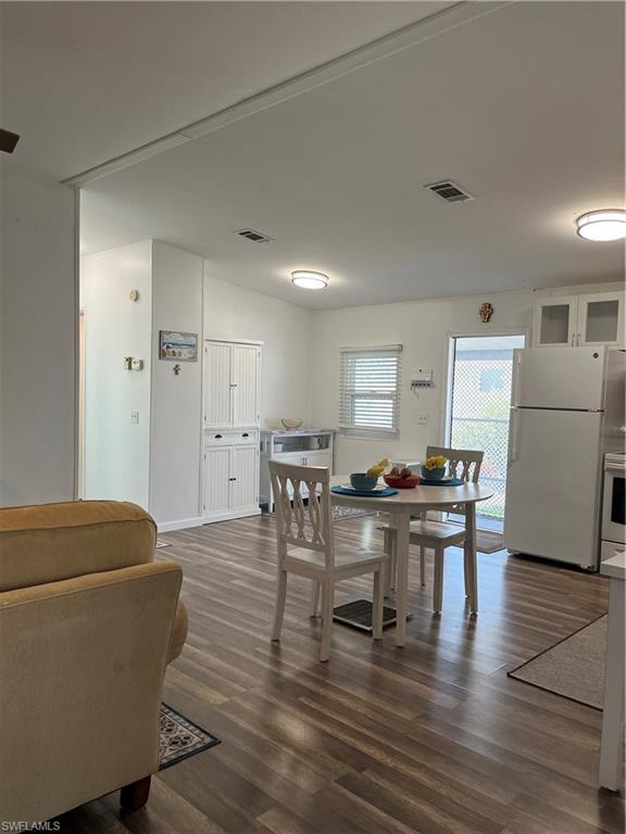 WINDJAMMER VILLAGE OF NAPLES - Residential Lease