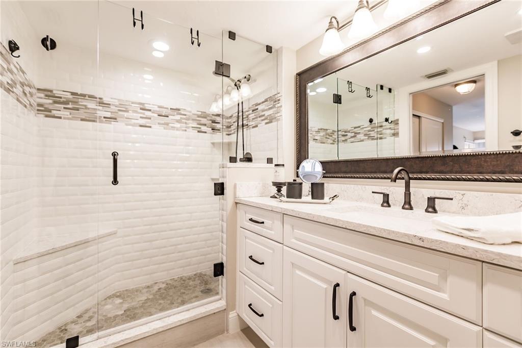 ISLANDER COVE - Residential Lease