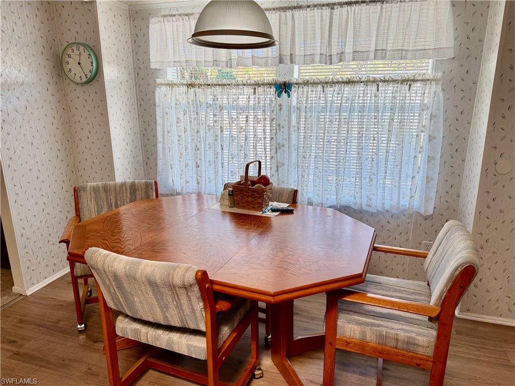 CARRIAGE VILLAGE - Residential