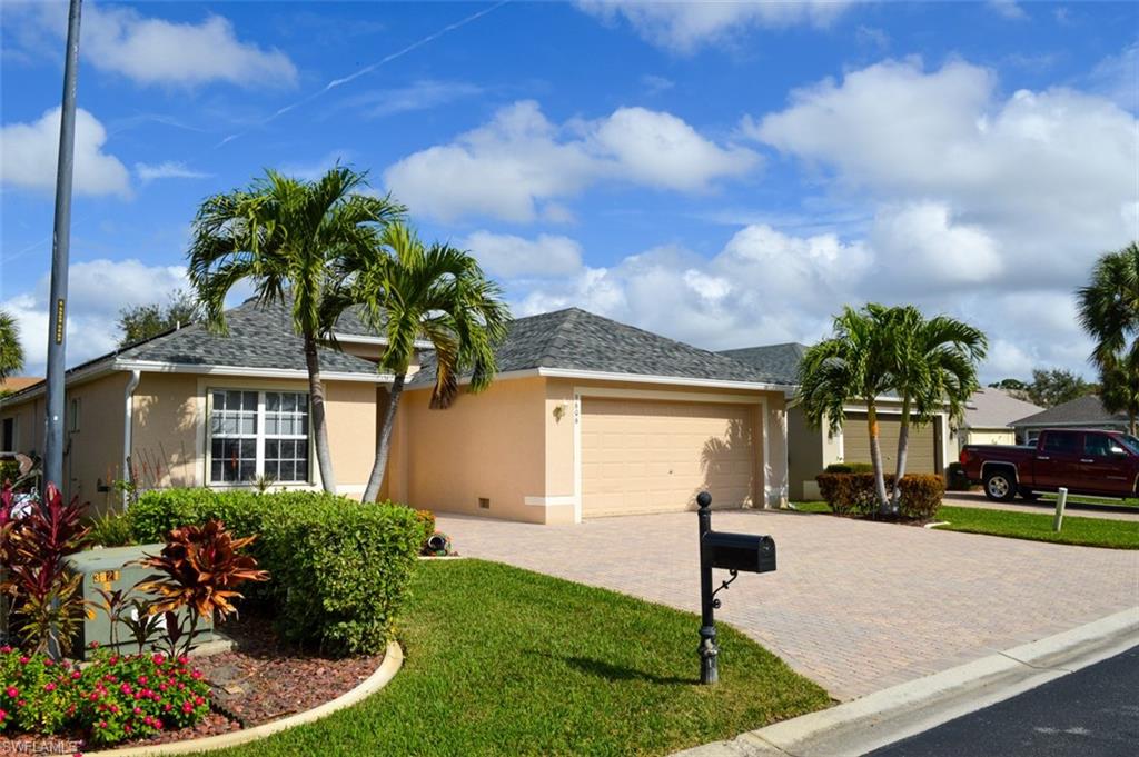 CALUSA PALMS - Residential