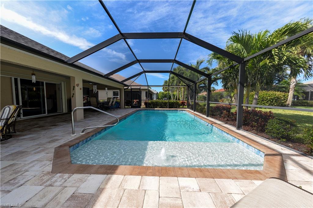 CALUSA PALMS - Residential