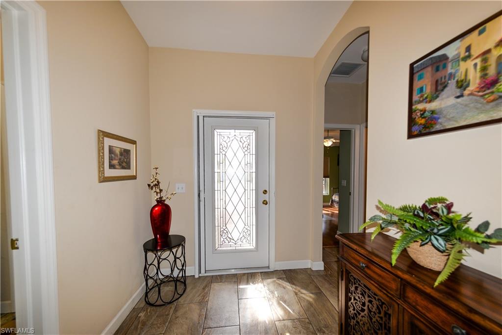 CALUSA PALMS - Residential