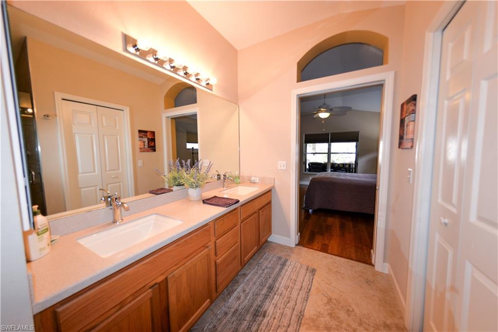 CALUSA PALMS - Residential