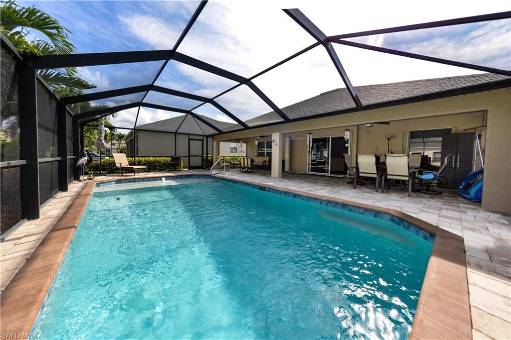 CALUSA PALMS - Residential