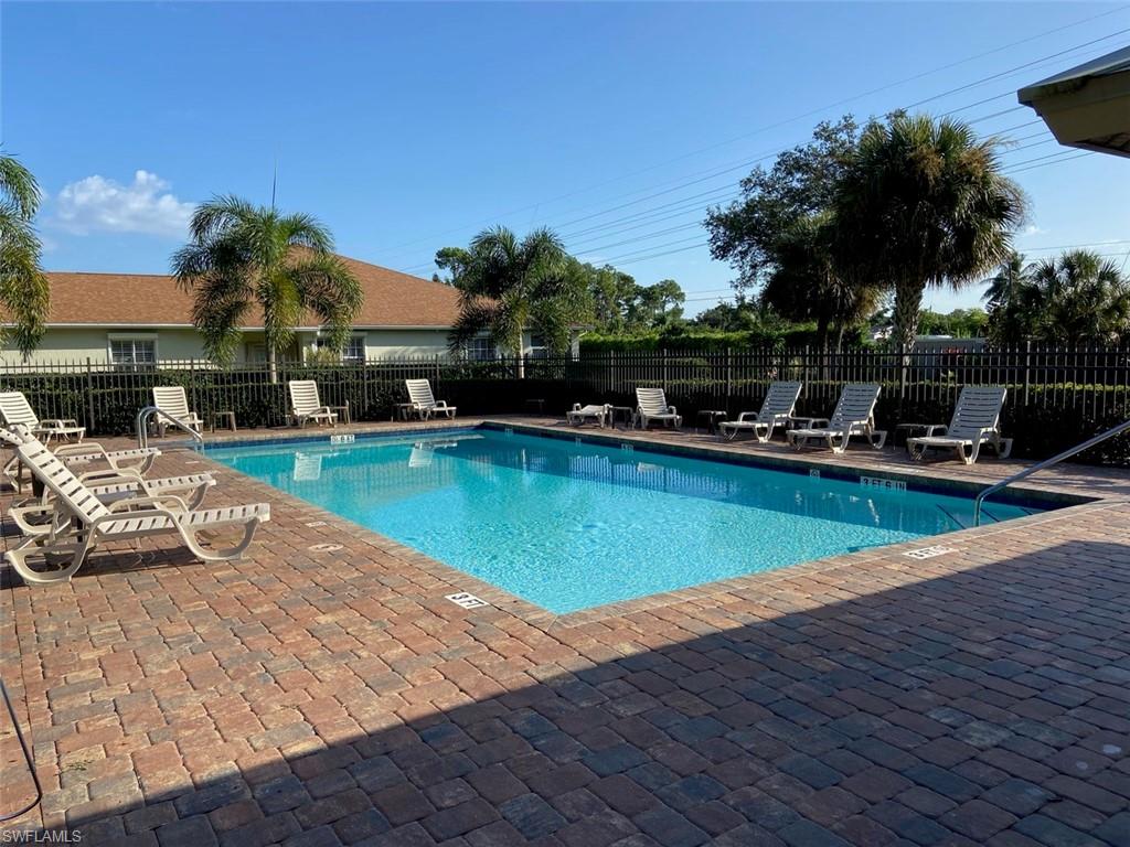 MAPLEWOOD - Residential