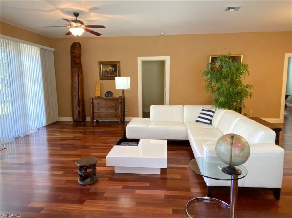 MAPLEWOOD - Residential