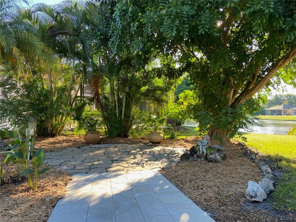 MAPLEWOOD - Residential