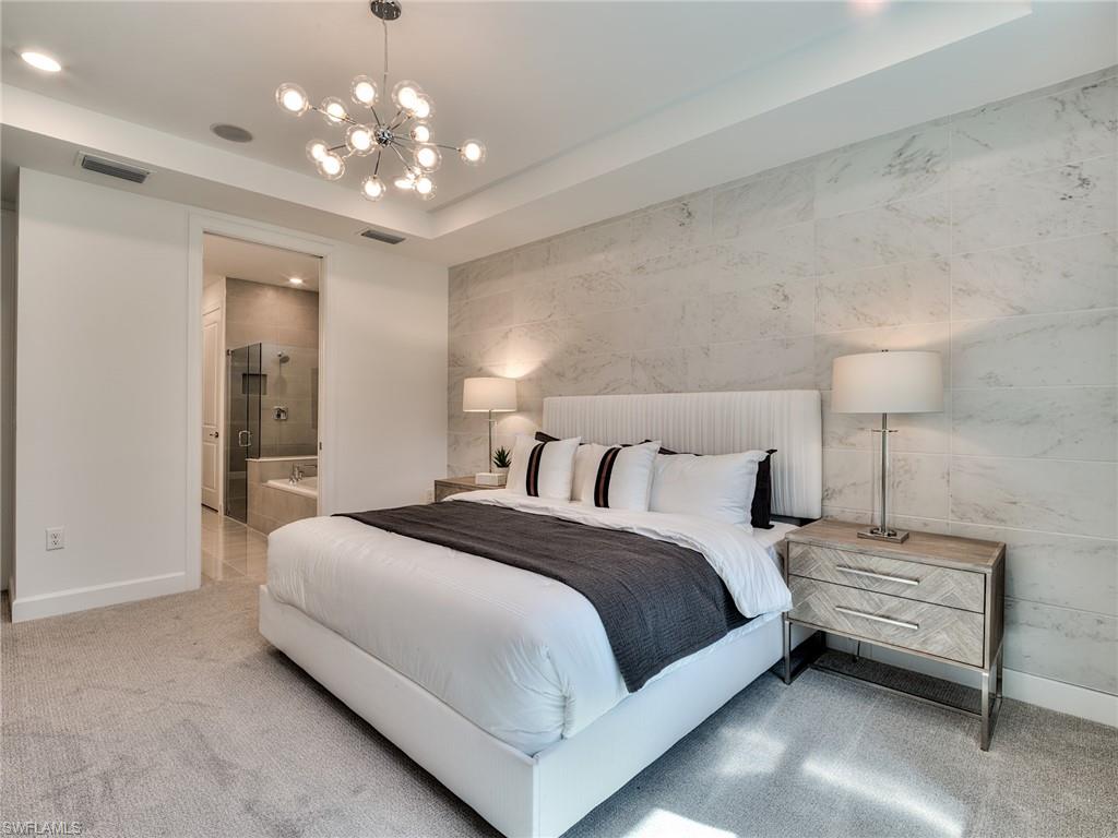 DEL WEBB OAK CREEK - Residential