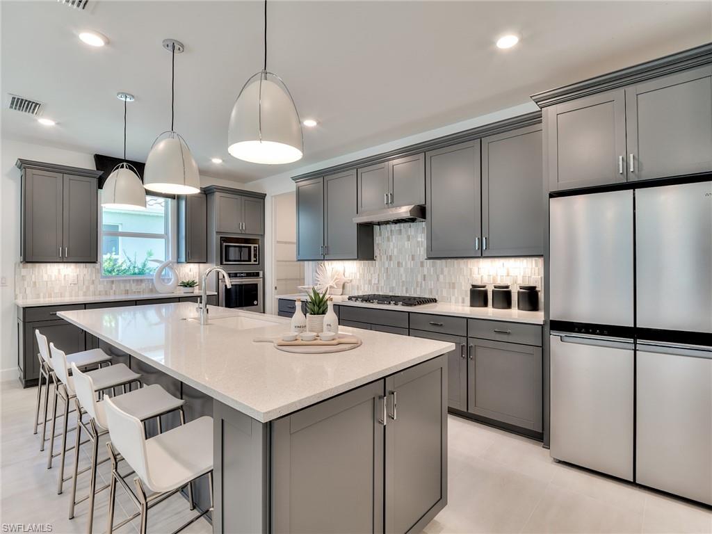 DEL WEBB OAK CREEK - Residential