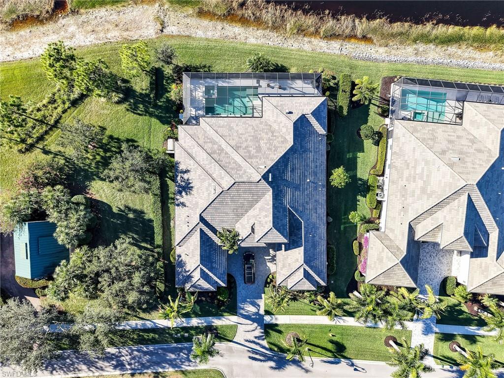 TWIN EAGLES - Residential