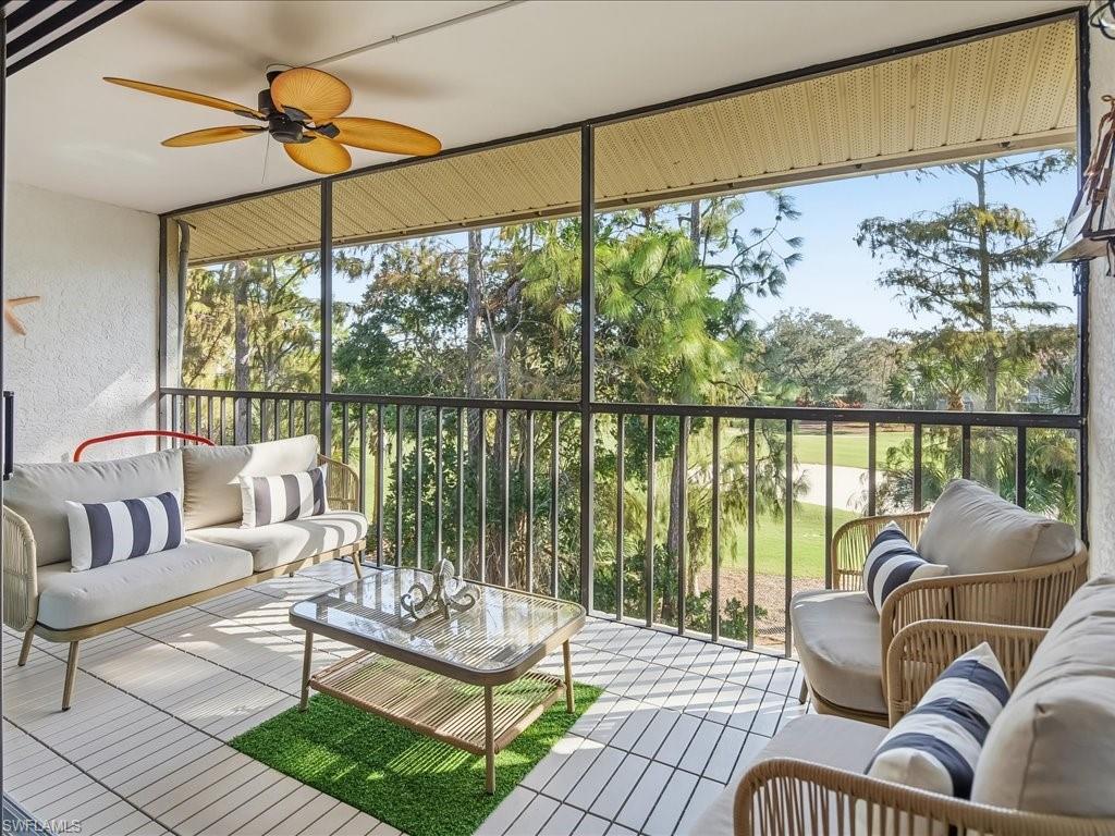 DEAUVILLE LAKE CLUB - Residential