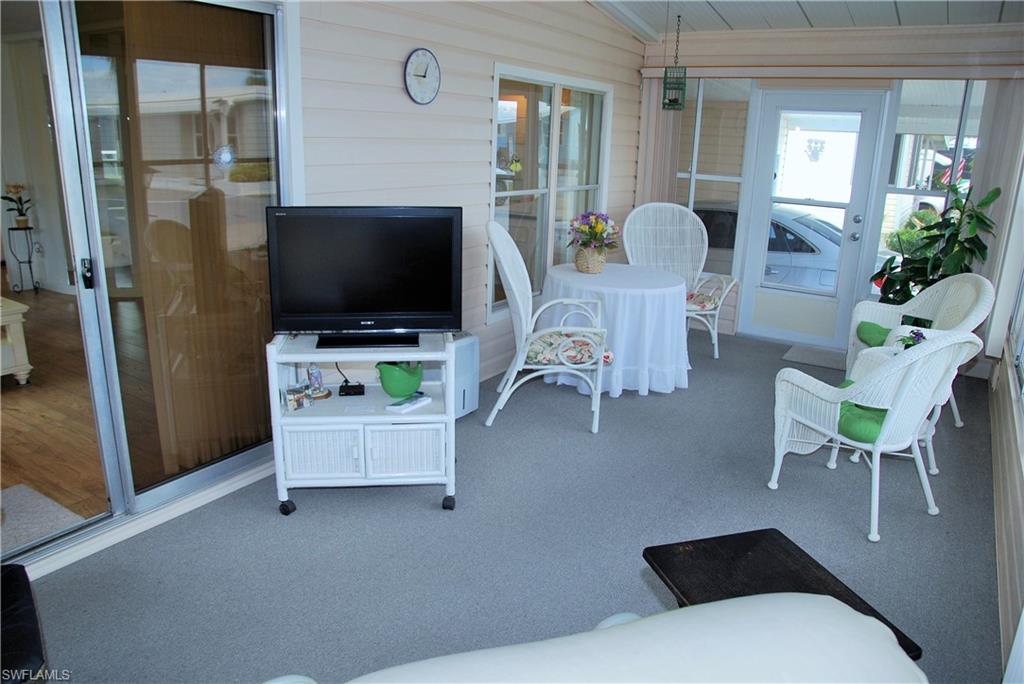 SIX LAKES COUNTRY CLUB - Residential