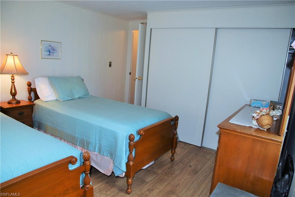 SIX LAKES COUNTRY CLUB - Residential