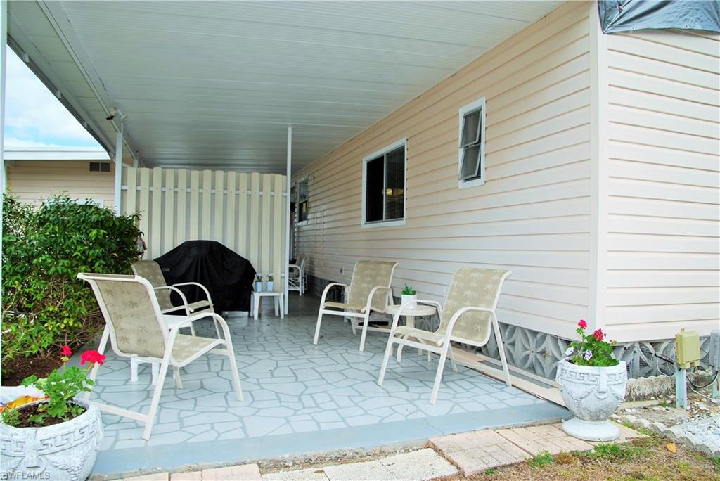 SIX LAKES COUNTRY CLUB - Residential