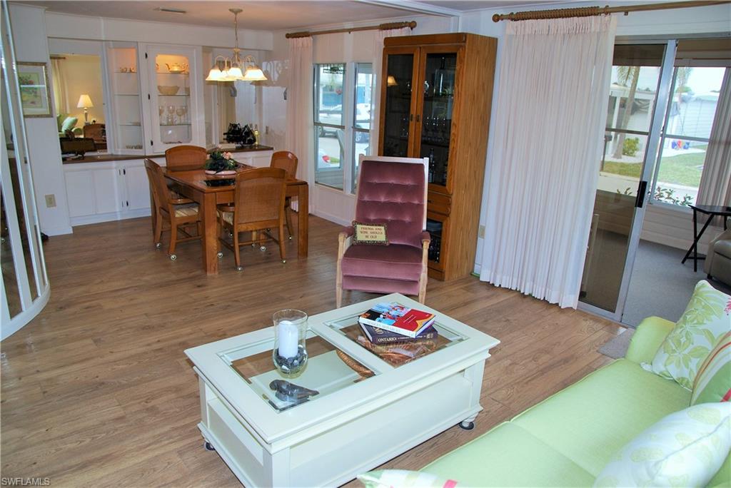 SIX LAKES COUNTRY CLUB - Residential