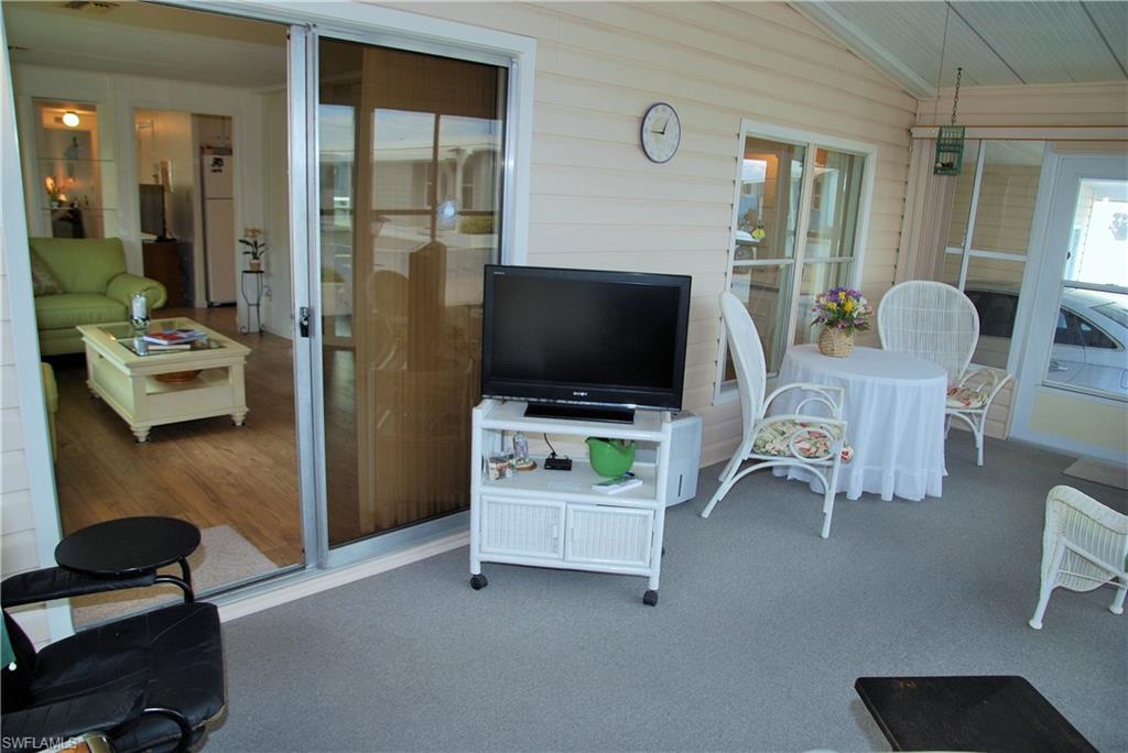 SIX LAKES COUNTRY CLUB - Residential