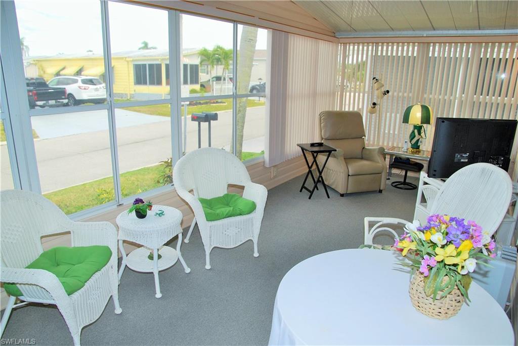 SIX LAKES COUNTRY CLUB - Residential