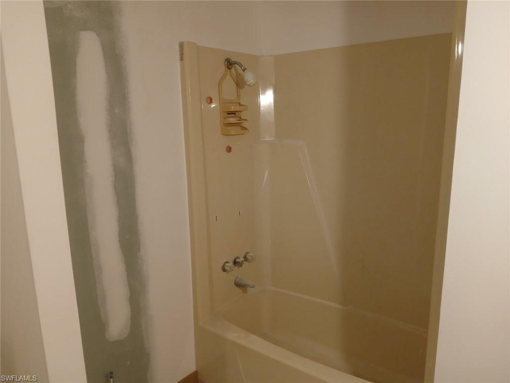 OLD BRIDGE VILLAGE - Residential