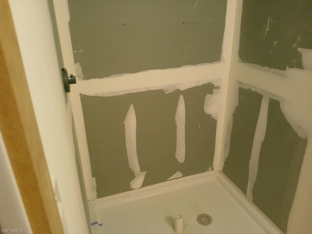 OLD BRIDGE VILLAGE - Residential