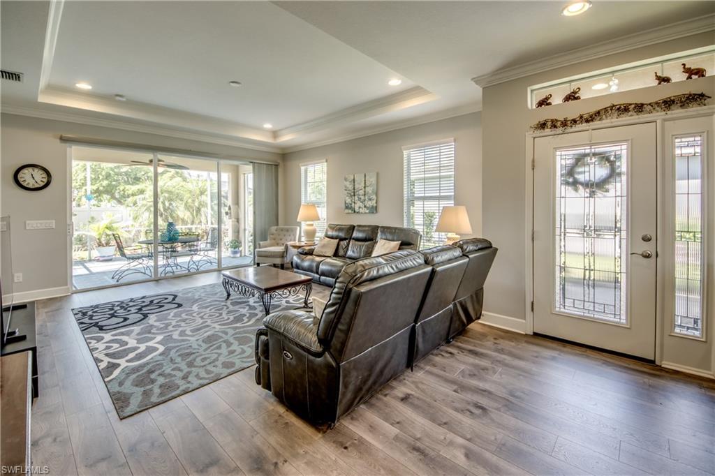 SANDOVAL - Residential